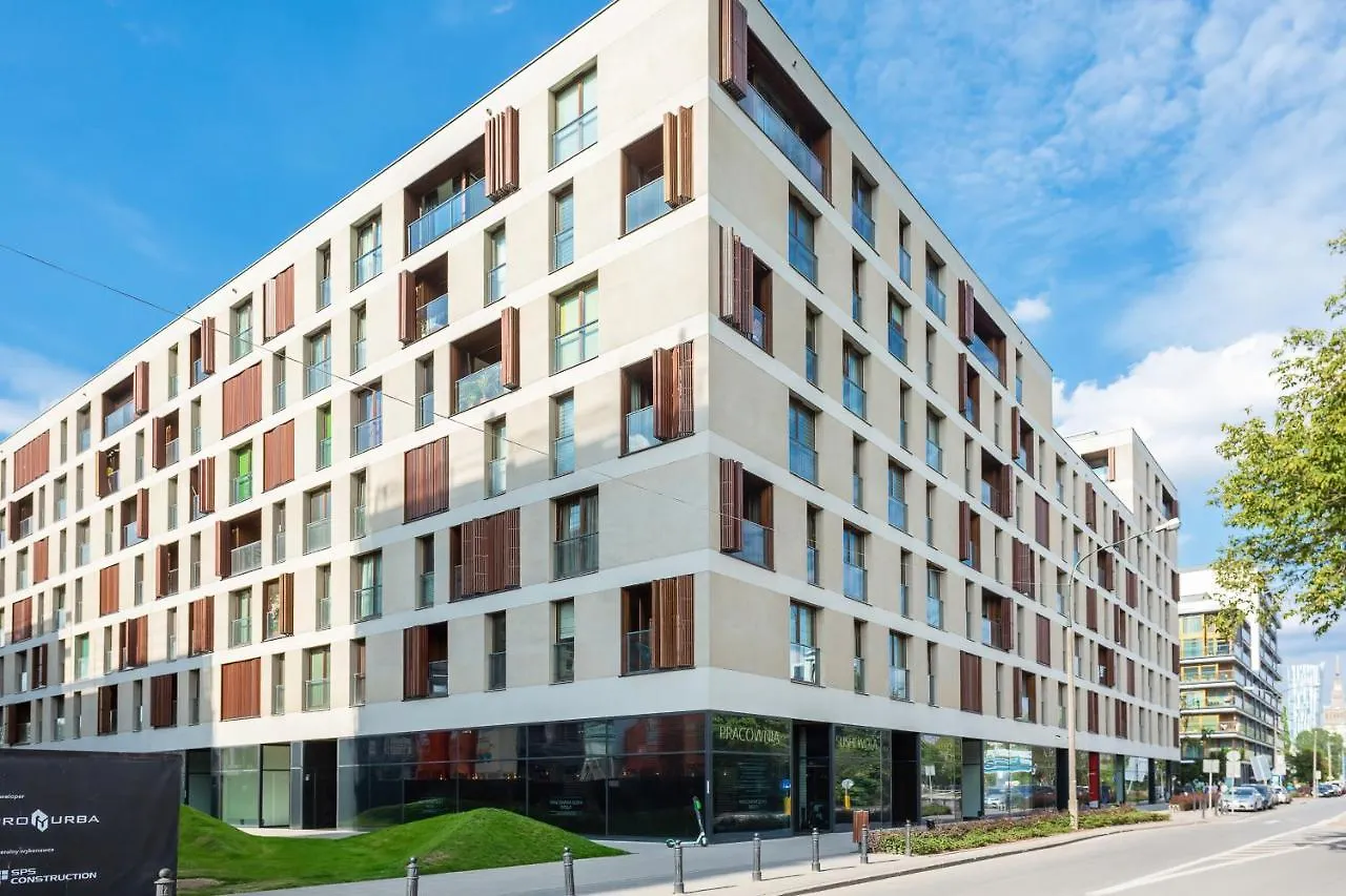Warsaw Wola Studio near Nocny Market by Renters Apartament