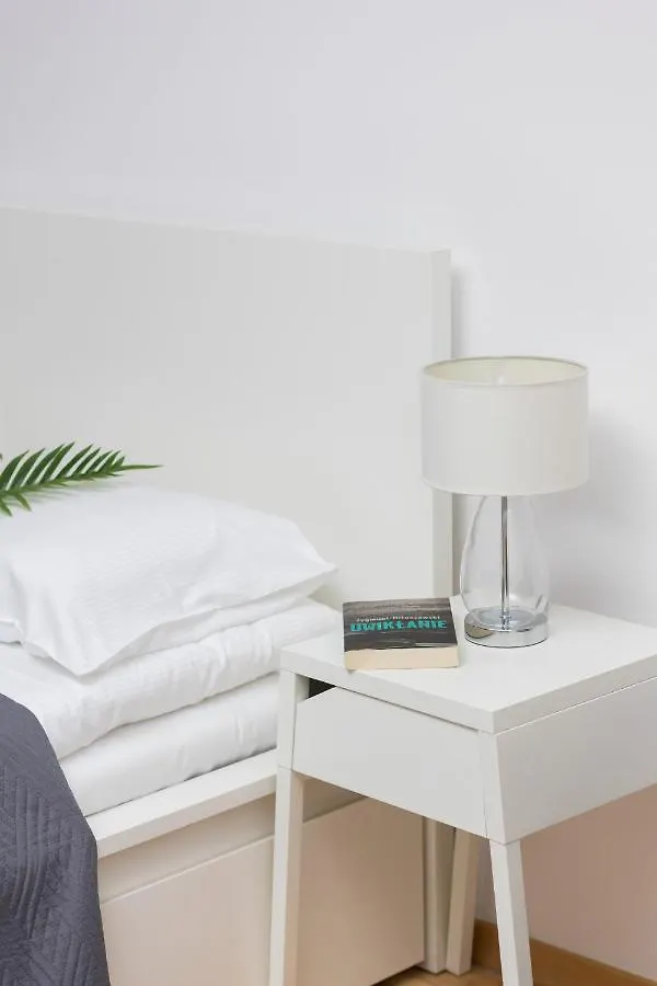 Warsaw Wola Studio near Nocny Market by Renters